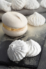 cooking cakes meringue