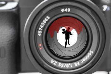 DSLR-Fotoblende in Gun-Barrel-Optik