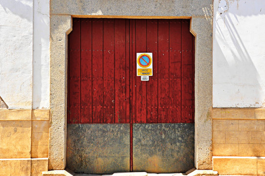 Puerta de carruajes adintelada, Castuera, Badajoz, Espa&ntilde;a