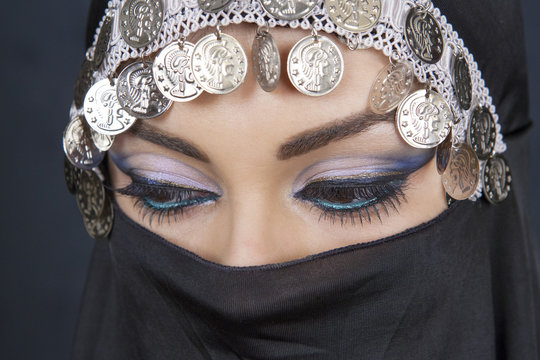arabic make-up