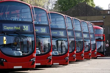 Fototapete London Dobule Decker Buses line up