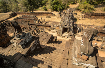 Fototapeta premium Pre Rup stairs with lions