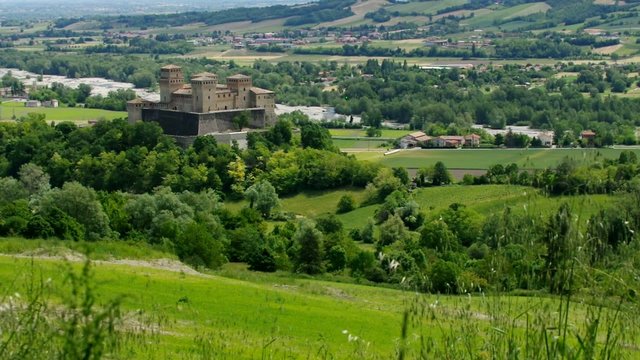 Torrechiara vid 01