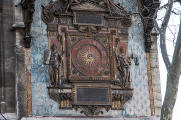 Fototapeta na wymiar Conciergerie Uhr, Tour de l'Horloge, Paris