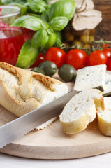 Cutting baguette