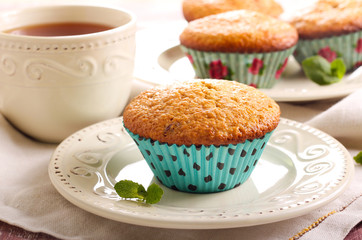 Bran and raisin muffins