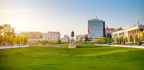 Skanderbeg square