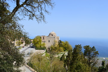 Fototapeta na wymiar Vue d'Erice - Sicile
