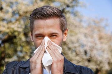 Allergie Mann Frühling