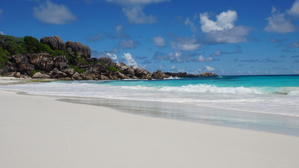 Obraz premium granite rocks on grand anse