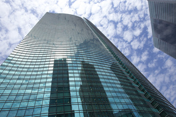 東京汐留の高層オフィスビル