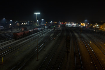 Fototapeta na wymiar train station at night
