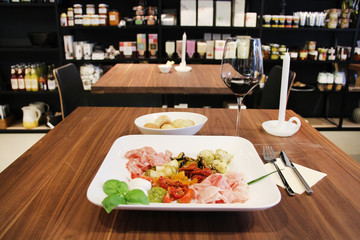 Bistro Antipasti