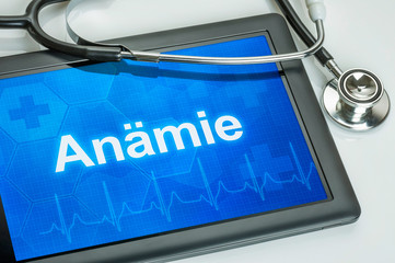 Tablet mit der Diagnose Anämie auf dem Display