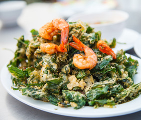 vegetable and prawns fritters