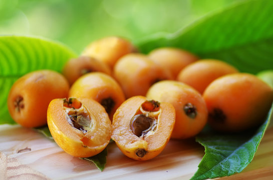 Loquat medlar on on table