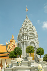 Fototapeta premium Cambodia Royal Palace, stupa