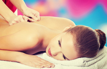 Obraz na płótnie Canvas Woman during massage