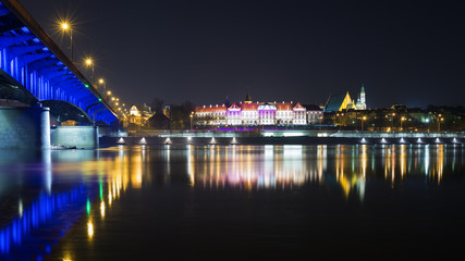 Fototapeta na wymiar Night view of Warsaw and the Slasko-Dabrowski Bridge