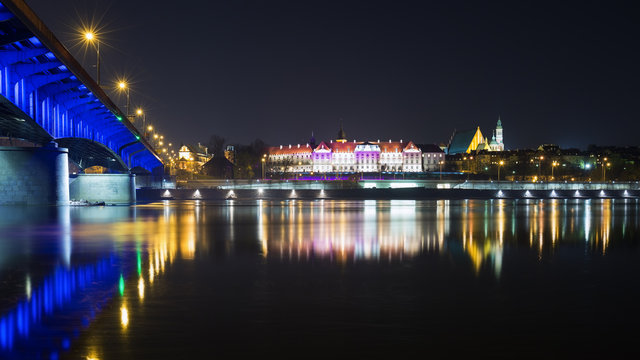 Night view of Warsaw and the Slasko-Dabrowski Bridge