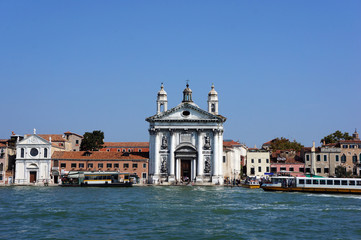 Fototapeta na wymiar View of Grand canal and laguna in Venice