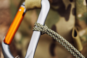 assembly of rope on carabiner