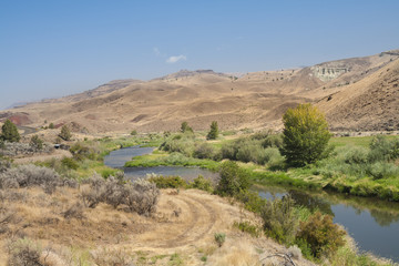 Great landscape from road to John Day Fossil Beds