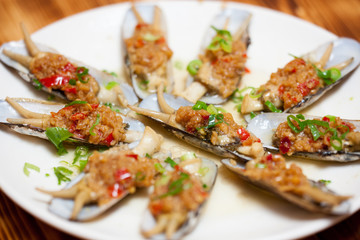 Razor clam