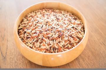 Multi whole grain of organic jasmine rice