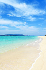 美しいビーチとさわやかな空