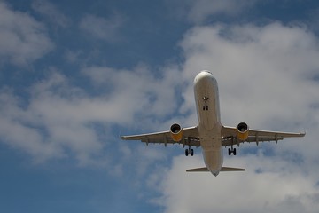 Airplane landing