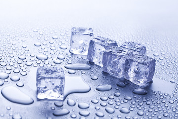 ice cubes 