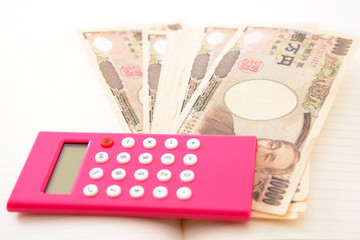 お金と計算機