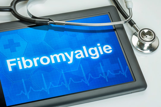 Tablet mit der Diagnose Fibromyalgie auf dem Display