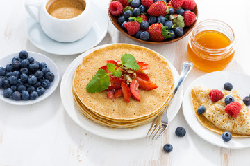 crepes with strawberries and honey for breakfast