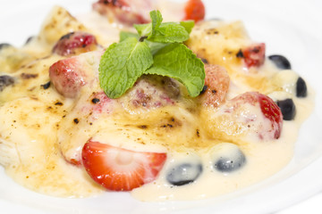 cream sauce on a white background in the restaurant