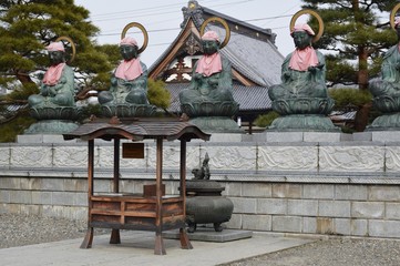 Rokujizo - Bodhisattwa Statuen am Zenko-ji Tempel, Nagano