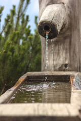 Fontana di legno