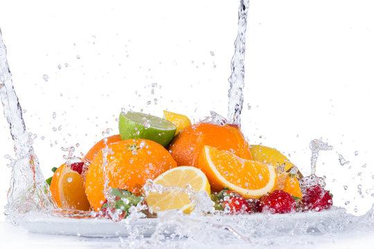 Fruit with water splash © Lukas Gojda