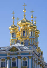 Fototapeta na wymiar Купола церкви Воскресения Христова. Екатерининский дворец