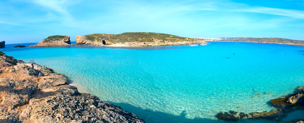 blue lagoon Comino island Malta Gozo - obrazy, fototapety, plakaty