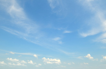 clouds in the blue sky