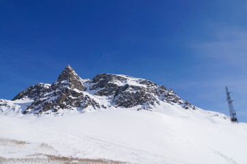 Fototapeta na wymiar Beautiful view of snow mountain at Julier pass , Switzerland
