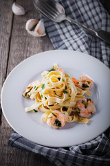 Pasta with shrimps