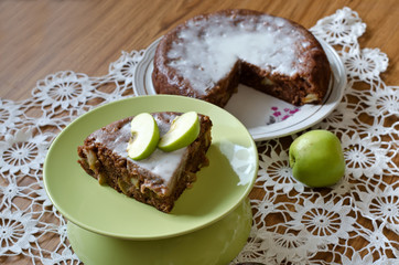apple pie with cinnamon