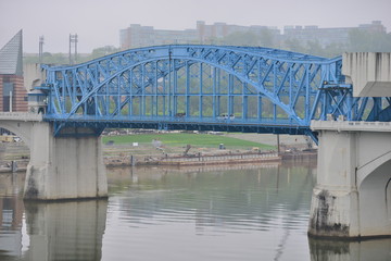 Fototapeta na wymiar Bridge in Chattanooga crossing the Tennessee river