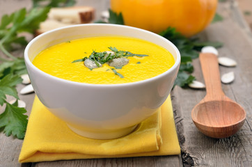 Vegetarian pumpkin soup in bowl