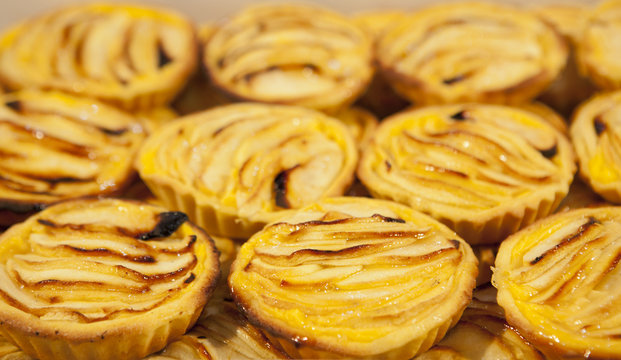 Apple portuguese pastries