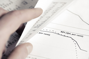 Obraz premium Stock market graphs and charts analysis