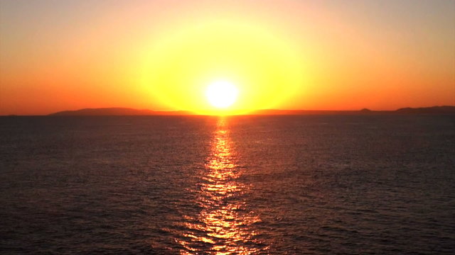 Ocean Sunset / Video from the ship at sea in the Pacific Ocean